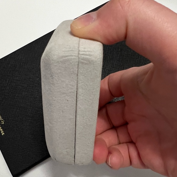 Glacier Pearle Whale Tail Necklace - Picture 4 of 8